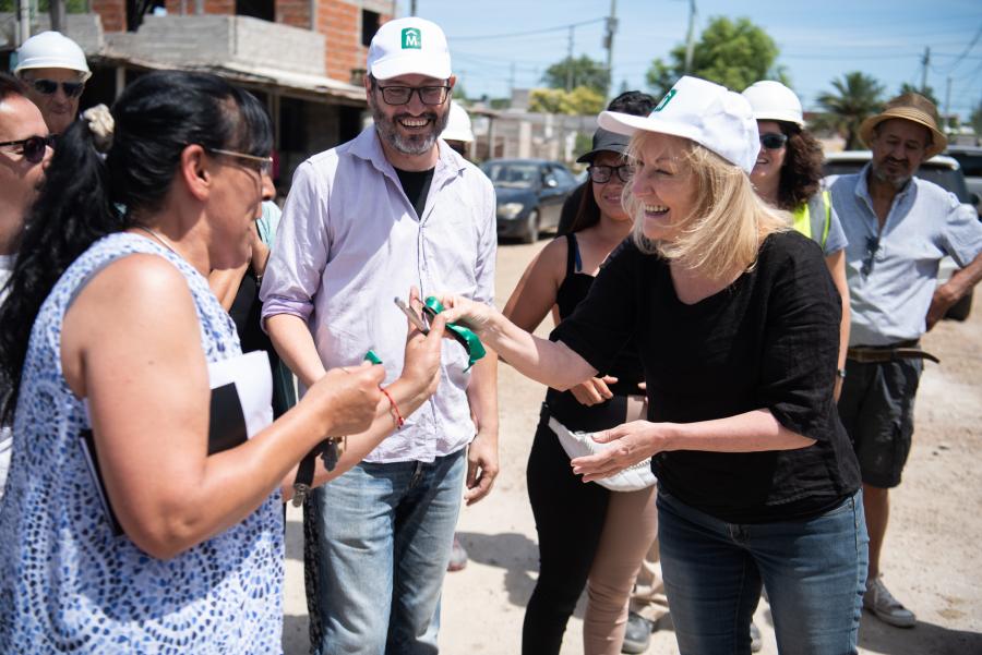 Recorrida por obras en barrio Los Sueños