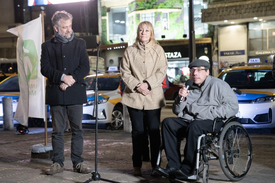 Presentación de nuevos taxis eléctricos 