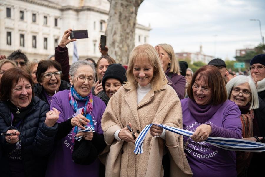 Inauguración de memorial en homenaje a las ex presas políticas
