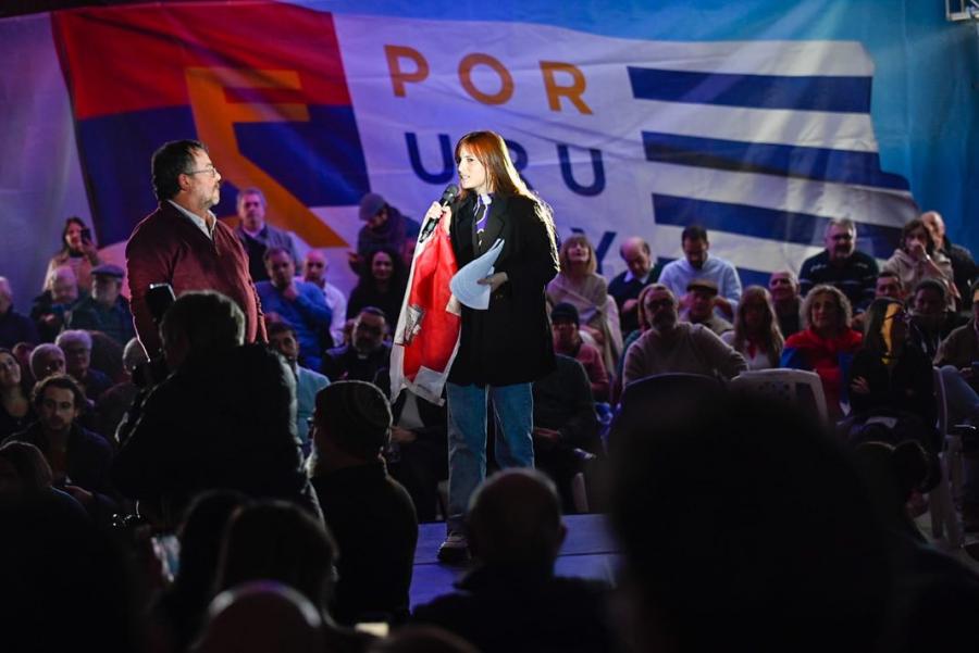 discusión de las bases programáticas del frente amplio en florida