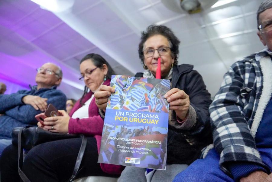 discusión de las bases programáticas del frente amplio en florida