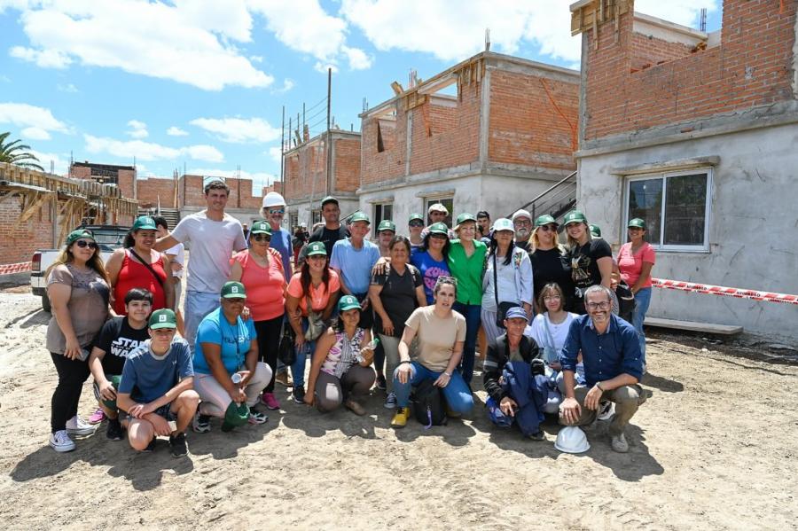 obras del realojo del barrio Santa María Eugenia