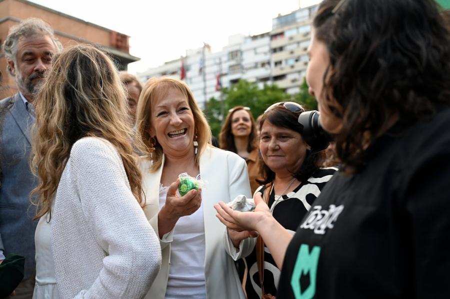 Bienvenida a la ciclovía de Av. 18 de julio