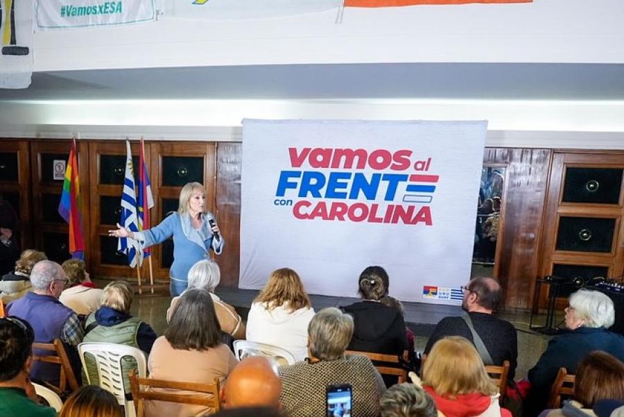 Acto en Flores