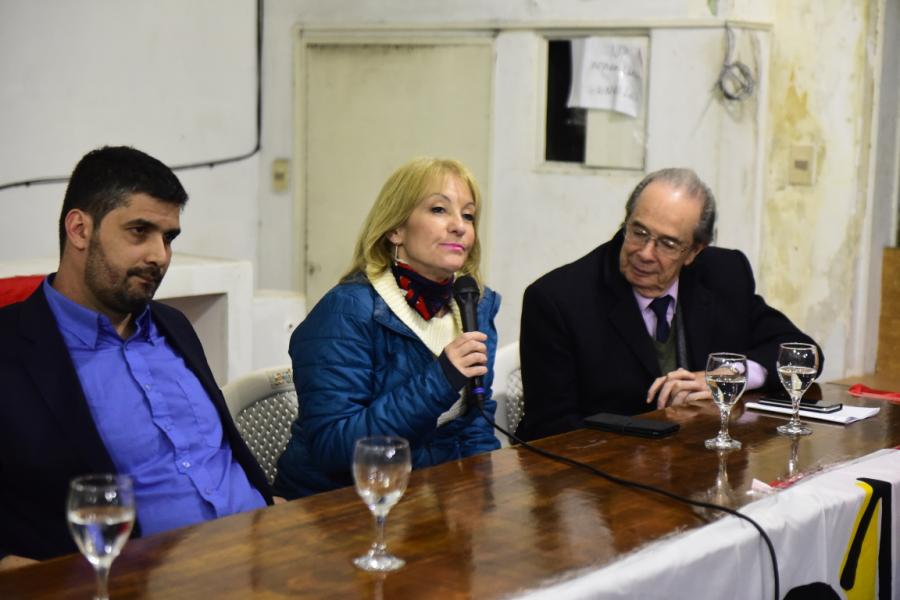 Charla junto a Lenadro Grille en el  Local FIDEL