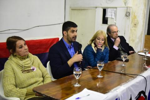 Charla junto a Lenadro Grille en el  Local FIDEL