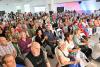 Acto en Flores